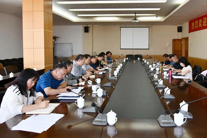 云煤（Ag亚洲集团）集团国企刷新三年行动督导组赴云维集团督导调研