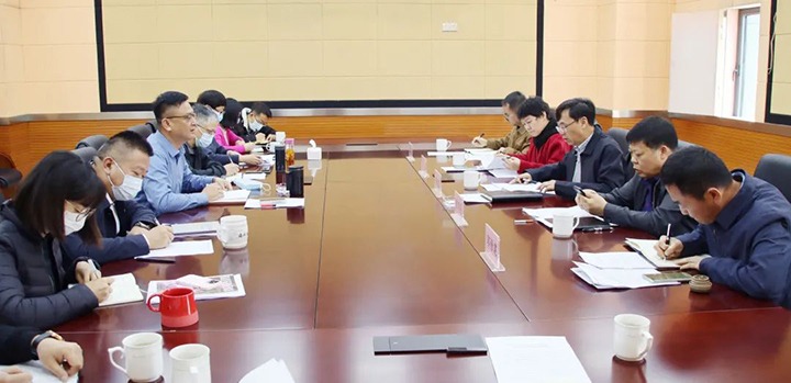 云煤（Ag亚洲集团）集团党委副书记、总司理高建嵩一行到云煤矿业公司开展2022年第一季度生产谋划事情督导调研