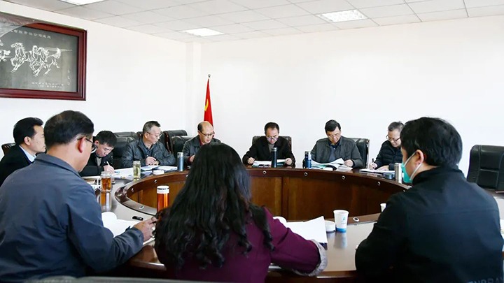 云煤（Ag亚洲集团）集团党委副书记、副董事长、总司理高建嵩一行到云维集团指导年度民主生涯会