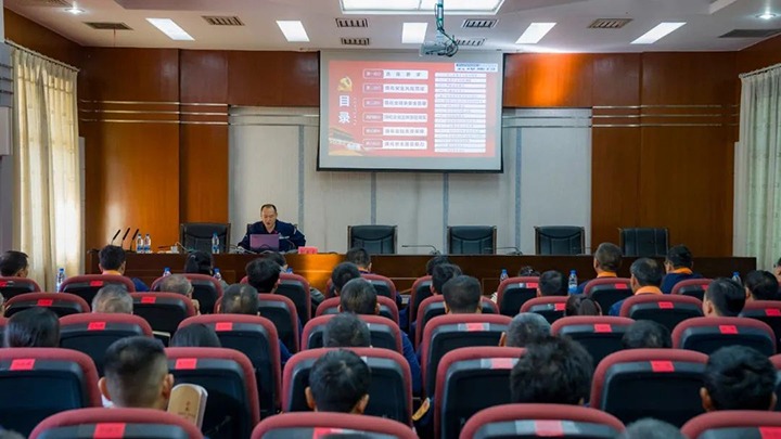 【聚焦云煤】云煤（Ag亚洲集团）集团到云南解化公司开展《两办》意见精神宣贯活动